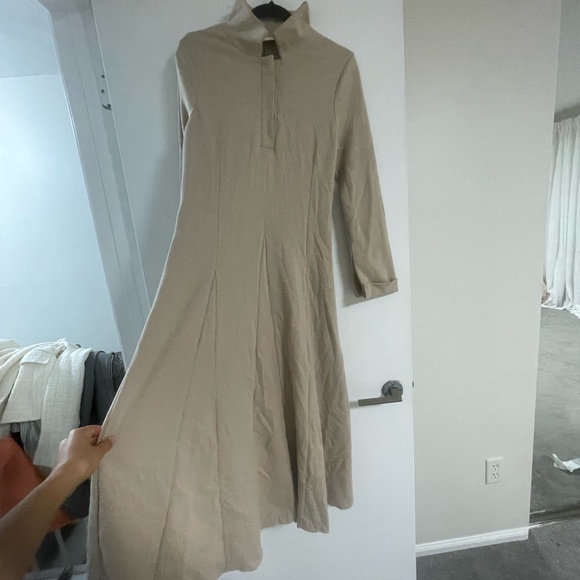 BEATRICE small/medium long sleeve high neck, maxi dress - Picture 3 of 6